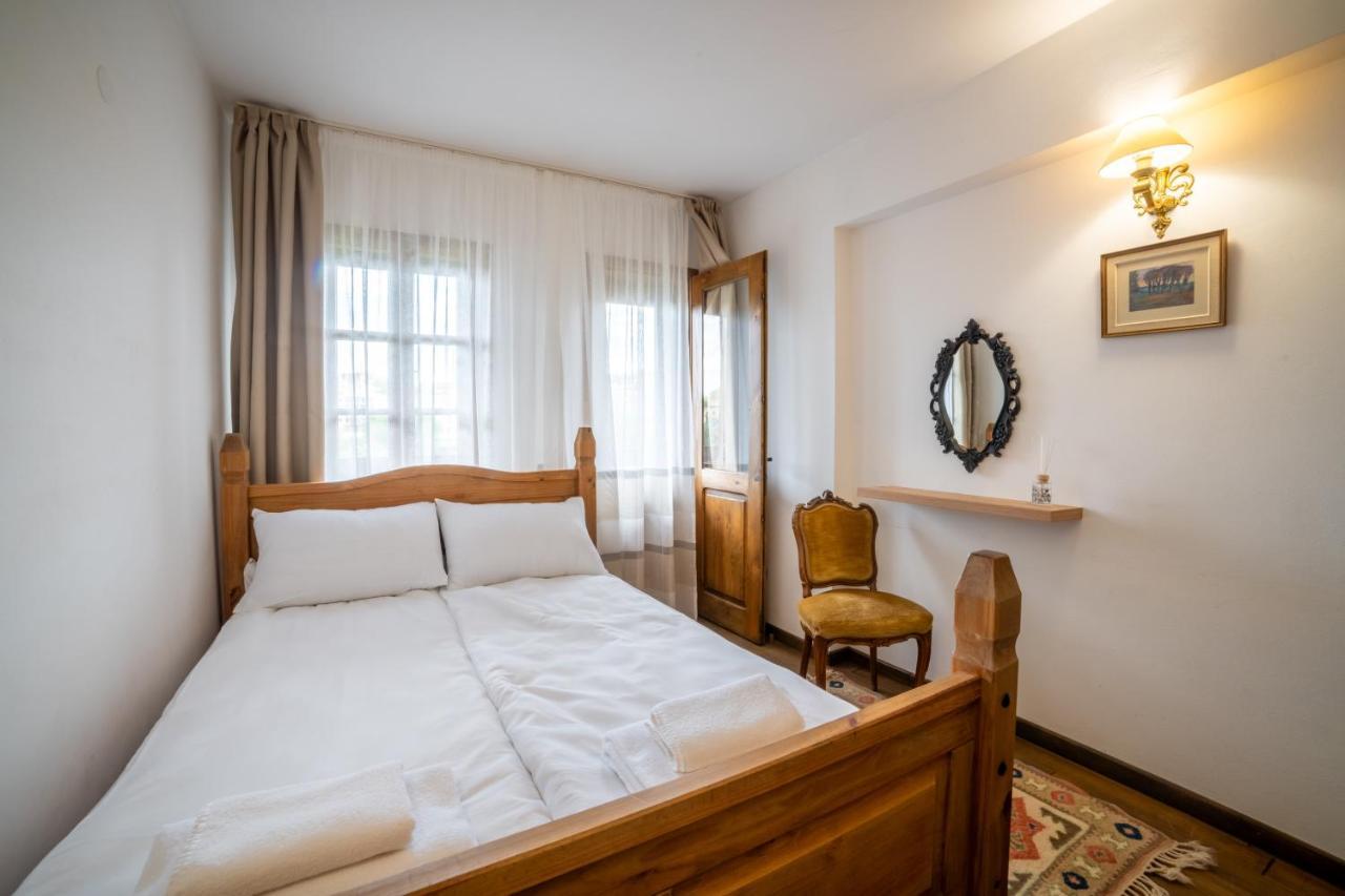 Four Riders Guest House Veliko Tarnovo Ngoại thất bức ảnh